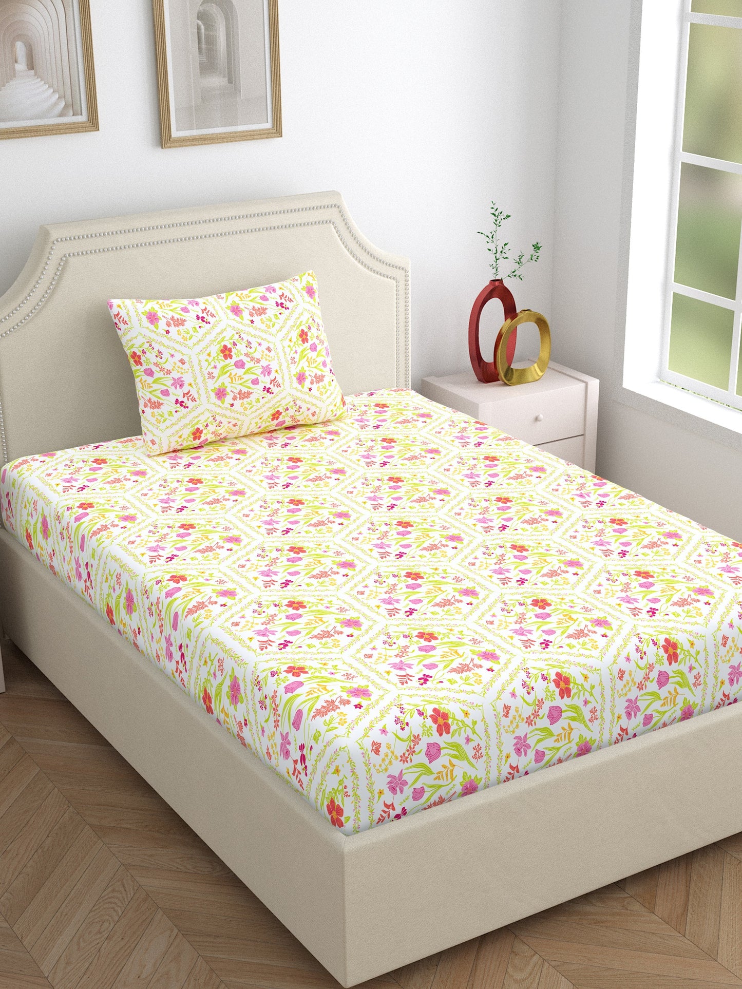 Dreamscape 100% Cotton Floral Bedsheet Set | 140 TC | Pink