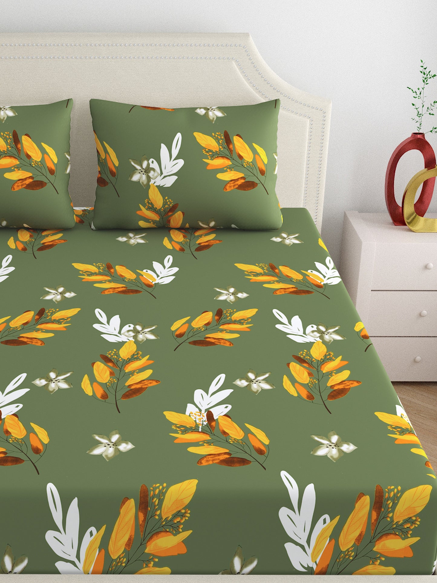 Dreamscape 100% Cotton Floral Bedsheet Set | 180 TC | Green