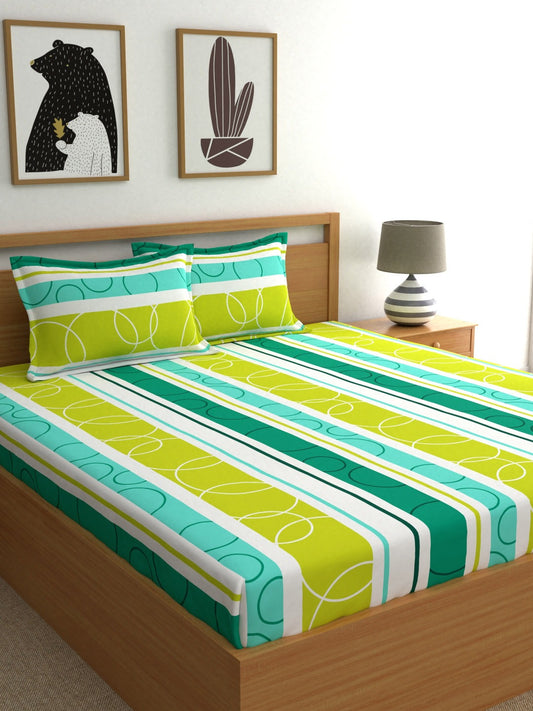 Dreamscape Wrinkle and Fade Resistant 140 GSM Geometric Bedsheet Set - Colour: Green