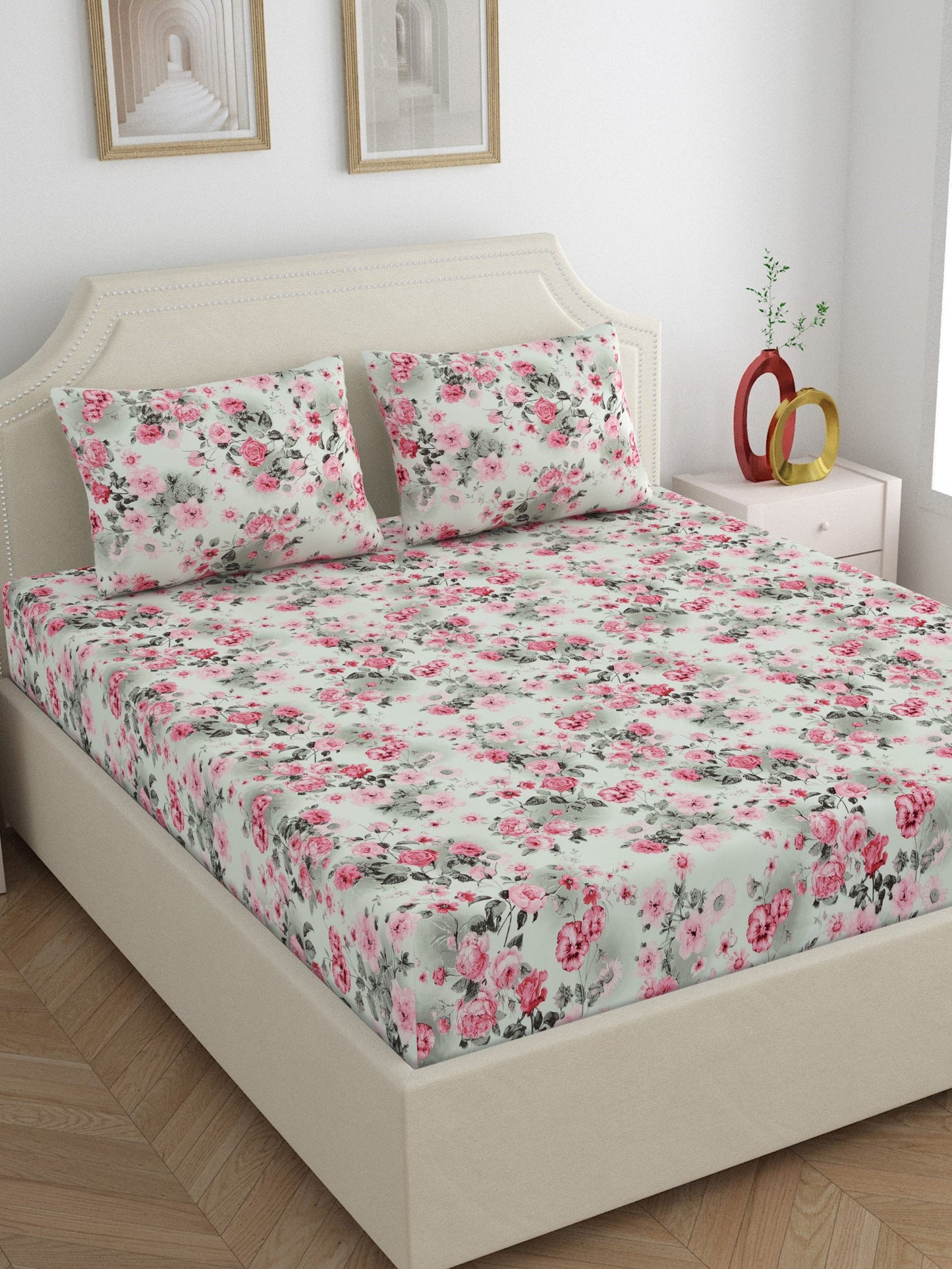Dreamscape Wrinkle Free Floral Bedsheet Set | 120 GSM | Pink