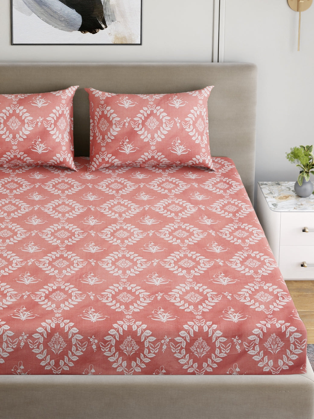 Dreamscape Wrinkle and Fade Resistant 140 GSM Floral Bedsheet Set - Colour: Coral