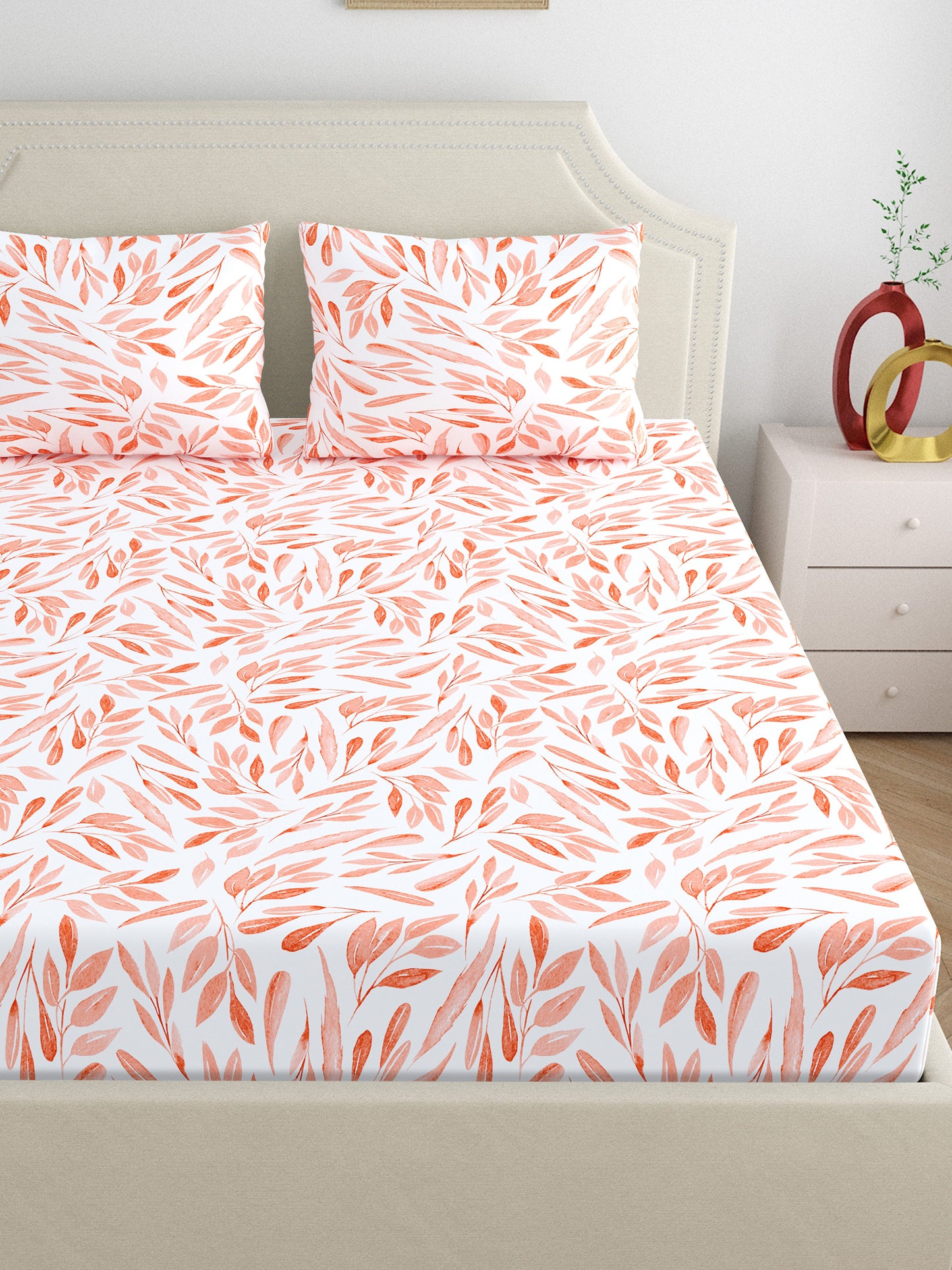 Dreamscape 100% Cotton Floral Bedsheet Set | 140 TC | Peach