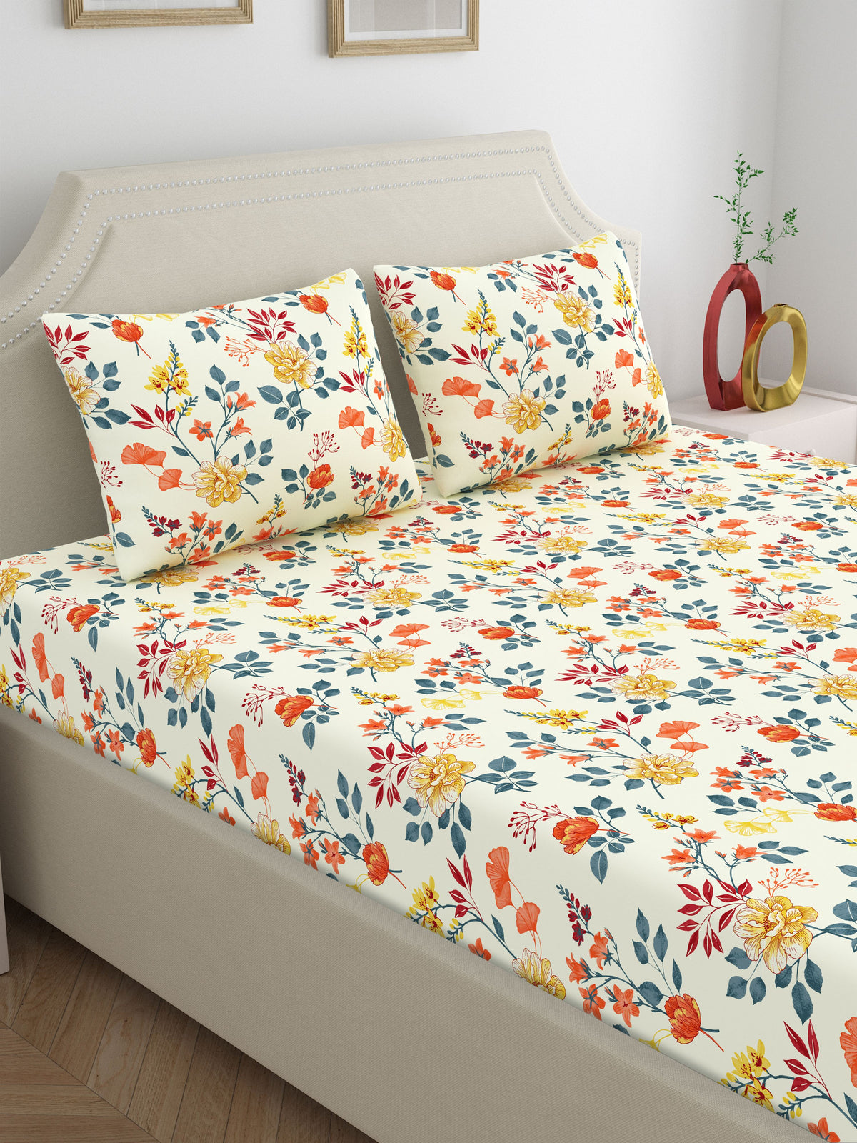 Dreamscape 100% Cotton 140 TC Floral Bedsheet Set - Colour: Cream