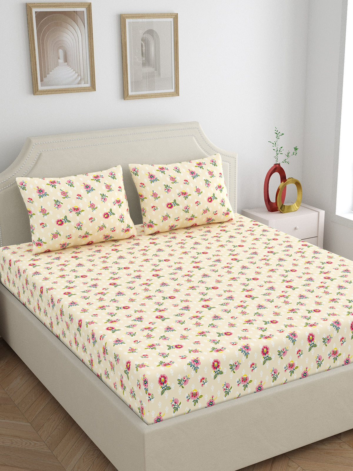 Dreamscape 100% Cotton 140 TC Floral Bedsheet Set - Colour: Beige
