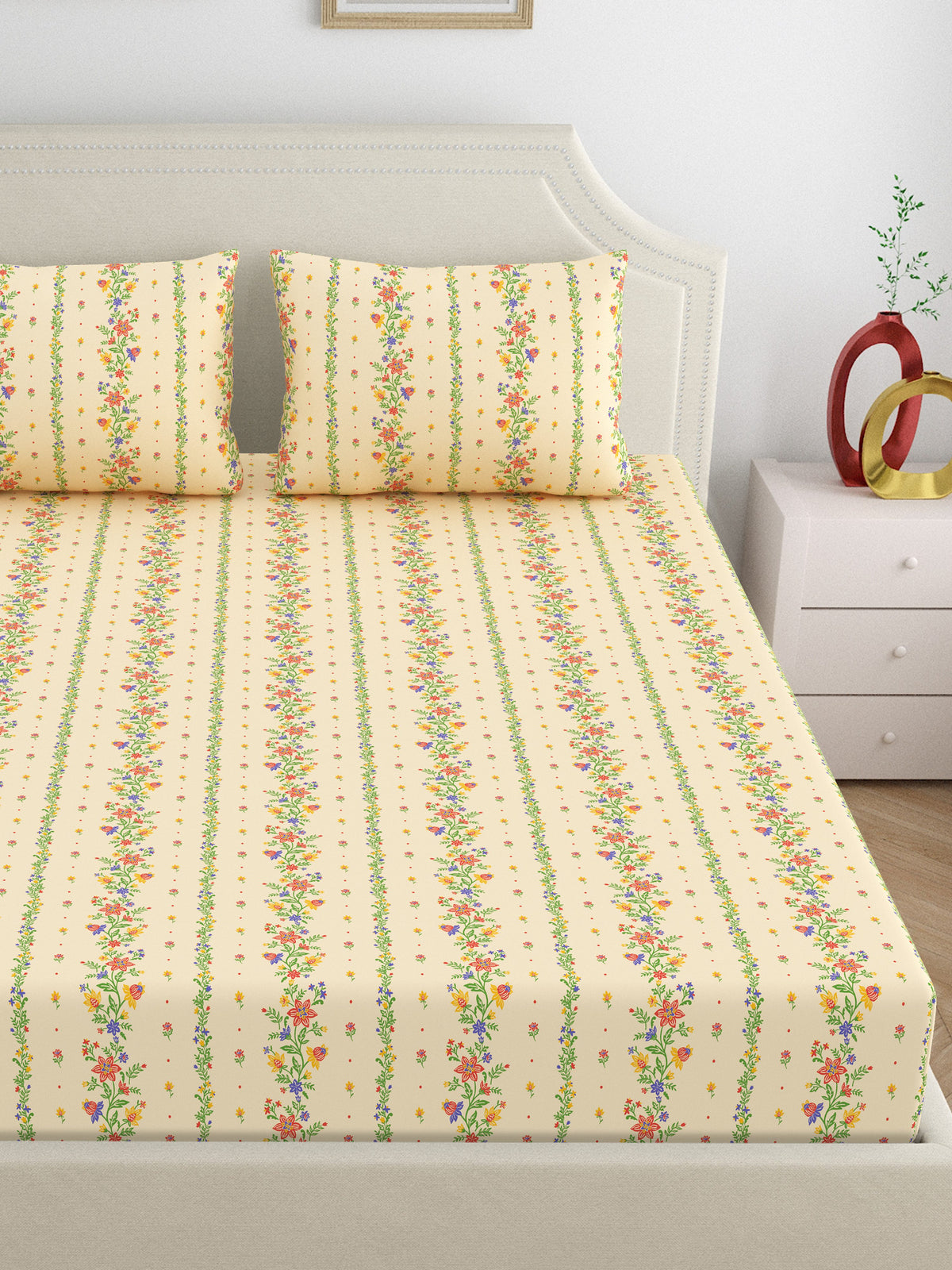 Dreamscape 100% Cotton 140 TC Floral Bedsheet Set - Colour: Beige