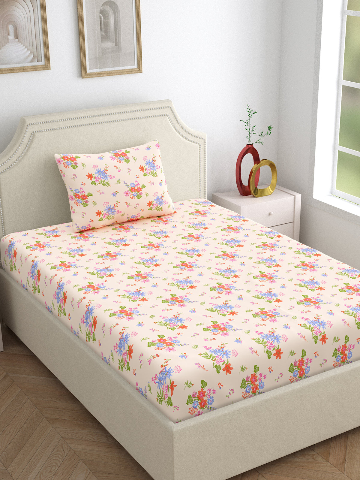Dreamscape 100% Cotton 140 TC Floral Bedsheet Set - Colour: Pink