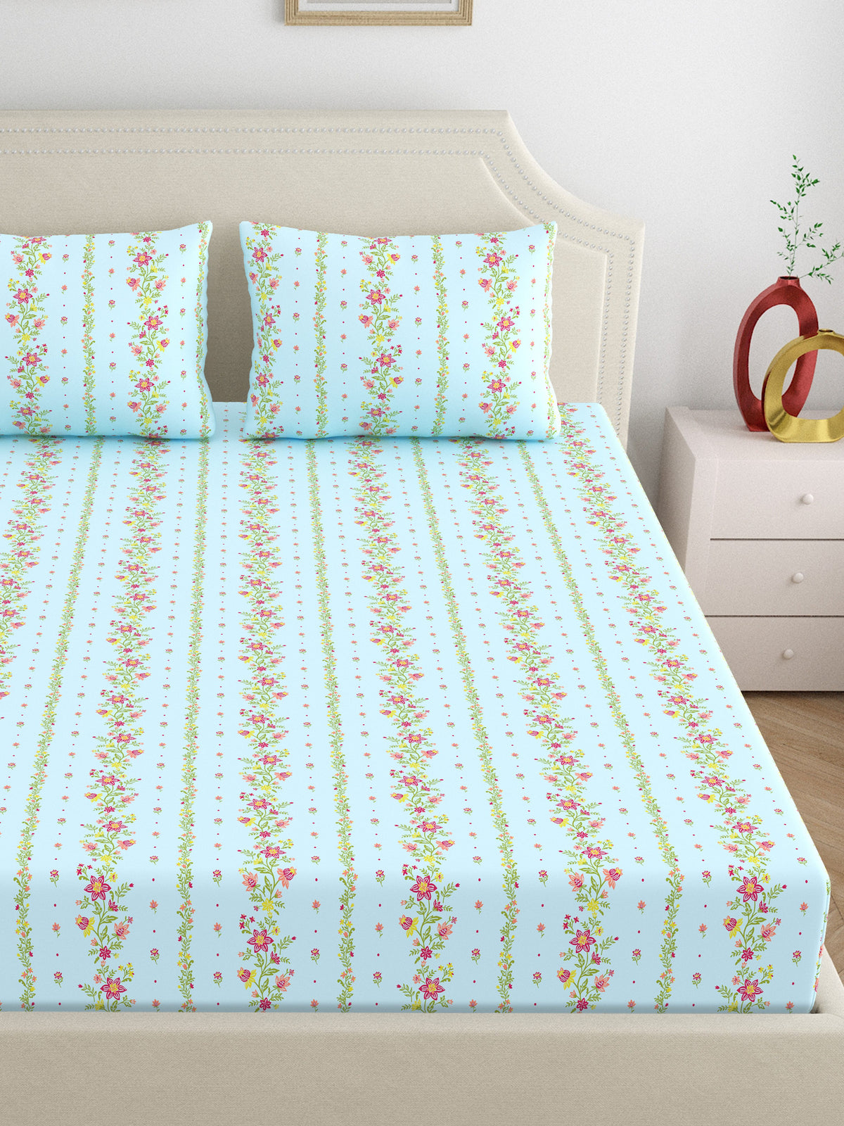 Dreamscape 100% Cotton 140 TC Floral Bedsheet Set - Colour: Light Blue