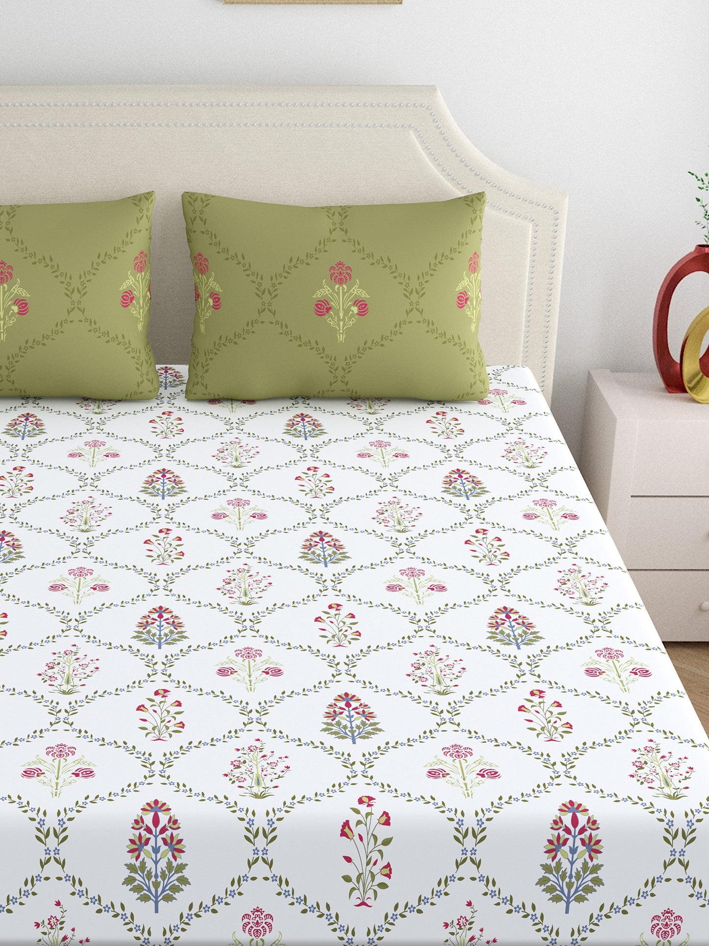 Home Ecstasy 100% Cotton Floral Bedsheet Set | 140 TC | Green