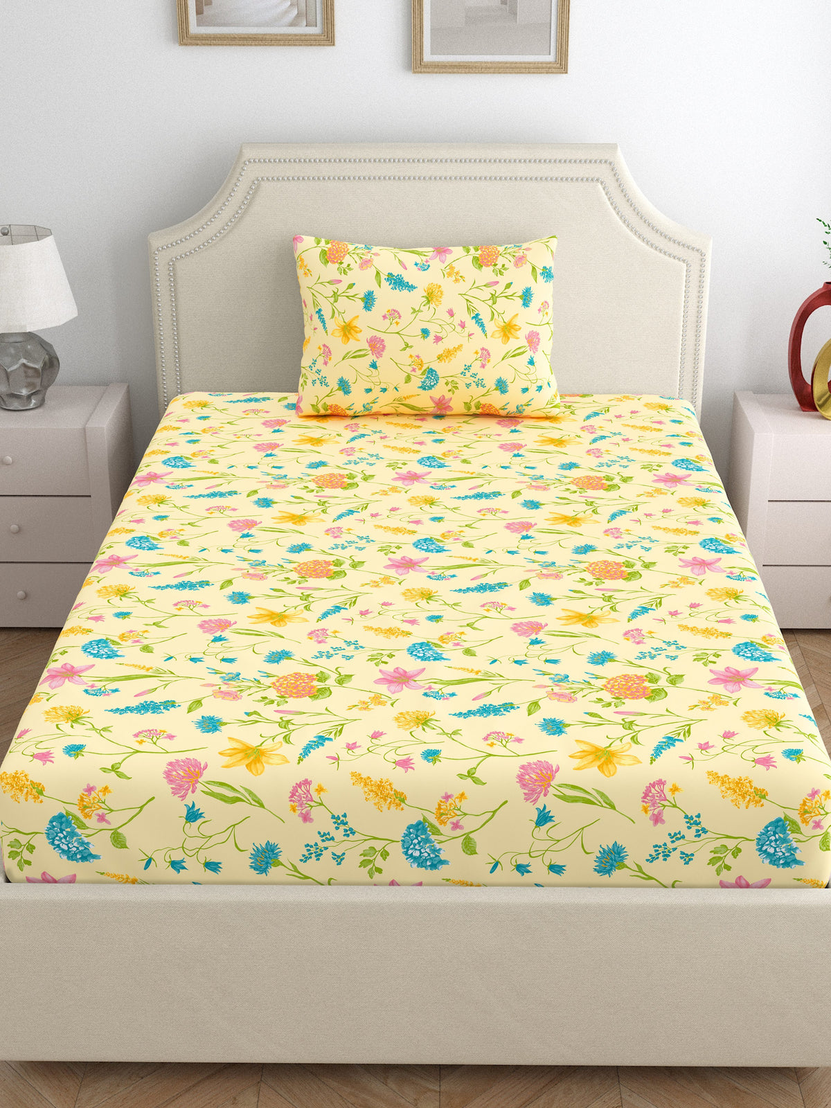 Home Ecstasy 100% Cotton 140 TC Floral Bedsheet Set - Colour: Cream