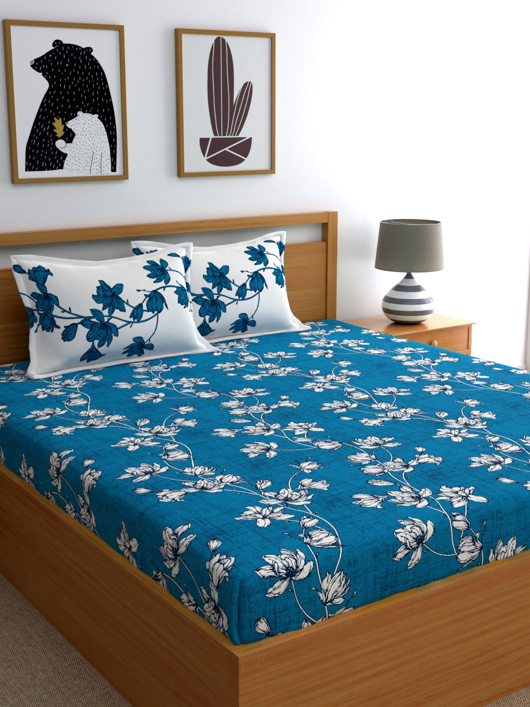 Dreamscape 100% Cotton Floral Bedsheet Set | 140 TC | Blue