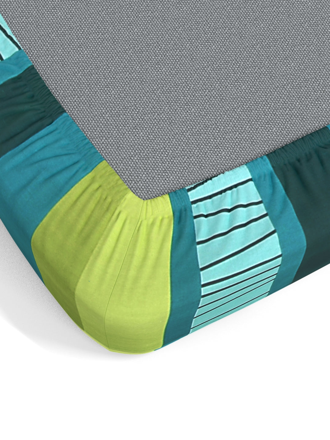 Dreamscape 100% Cotton Geometric Bedsheet Set | 140 TC | Multicolour