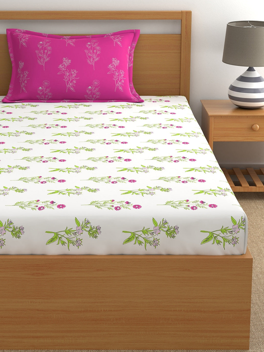 Dreamscape 100% Cotton Floral Bedsheet Set | 140 TC | Pink