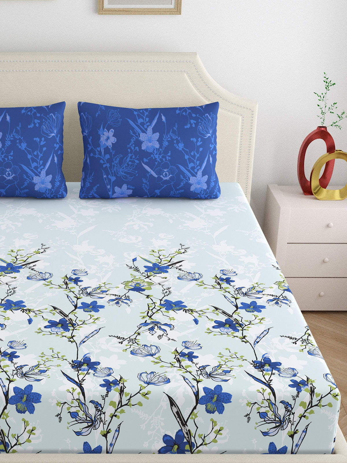 Dreamscape 100% Cotton 140 TC Floral Bedsheet Set - Colour: Blue