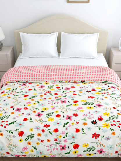 Home Ecstasy Wrinkle and Fade Resistant 150 GSM Floral Quilt (Comforter) - Colour: Off white & Peach