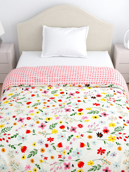 Home Ecstasy Wrinkle and Fade Resistant 150 GSM Floral Quilt (Comforter) - Colour: Off white & Peach