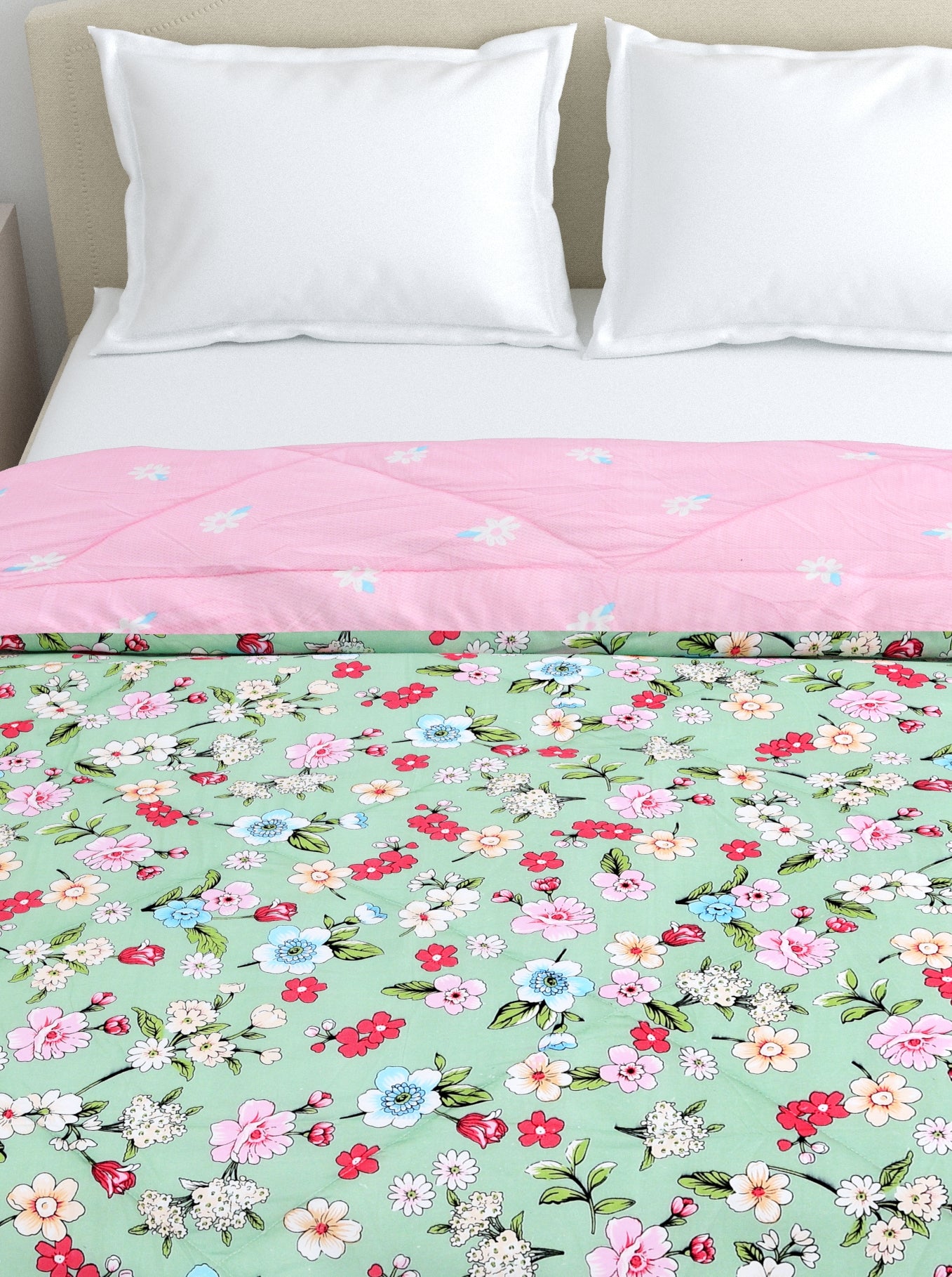 Home Ecstasy Wrinkle and Fade Resistant 150 GSM Floral Quilt (Comforter) - Colour: Green & Pink