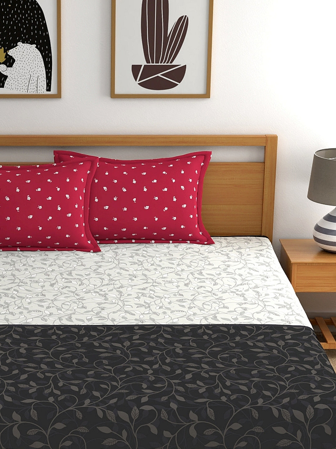 My Room 100% Cotton Floral Bedsheet Set | 140 TC | Black